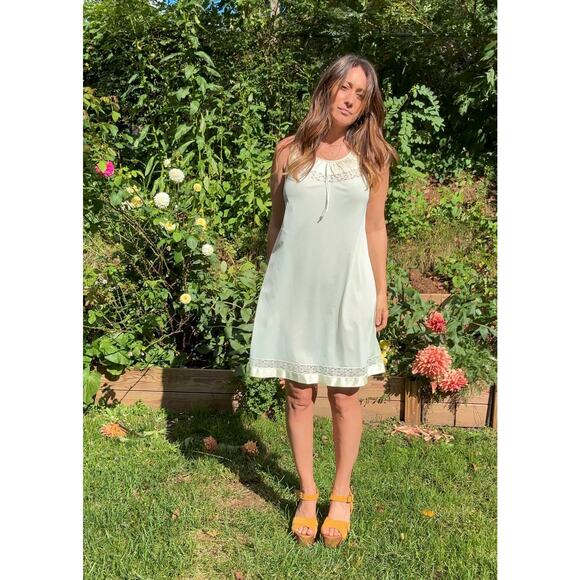 True Vintage Pistachio Slip Dress (1970s) / Nightgown - Picture 6 of 10